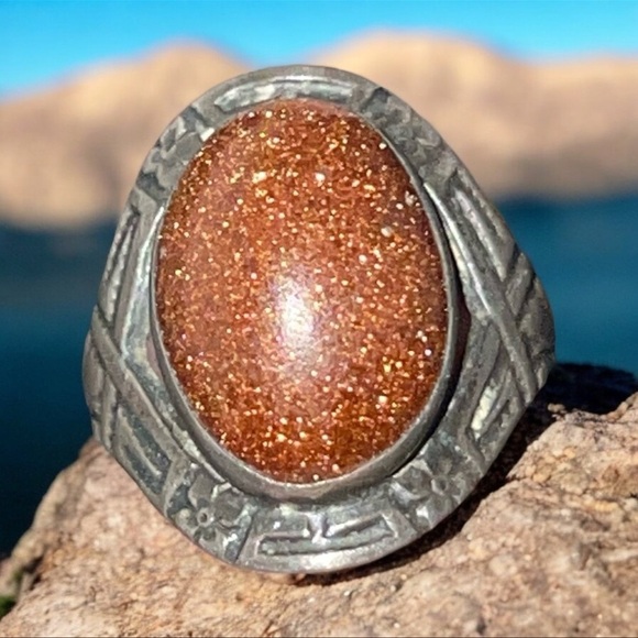 Vintage Navajo Sunstone Stamped Sterling Silver Ring from 1920's sz 4 - Picture 1 of 9